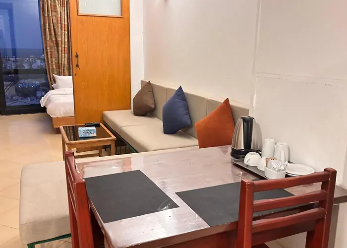 Apartman Bahia Center - Cozy Prime Location Serviced With Sea View Gurdaka
