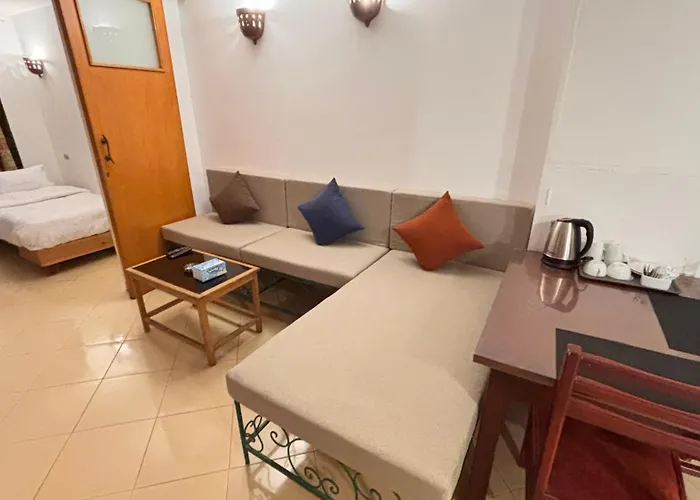 Bahia Center - Cozy Prime Location Serviced With Sea View Apartman Gurdaka